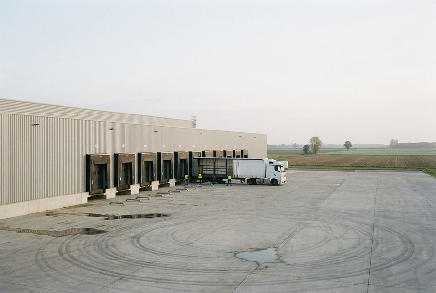 Logistikhalle mit Andockrampen, Hanau